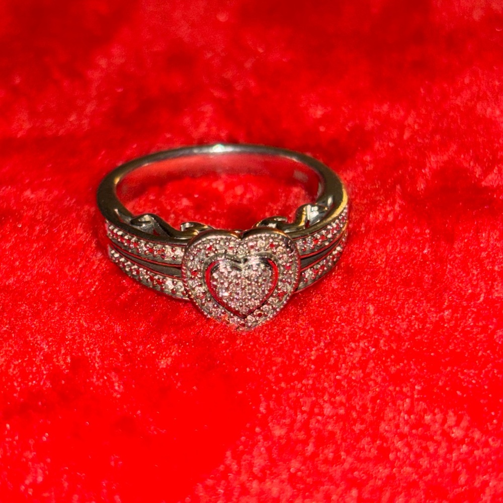 Jared ring
